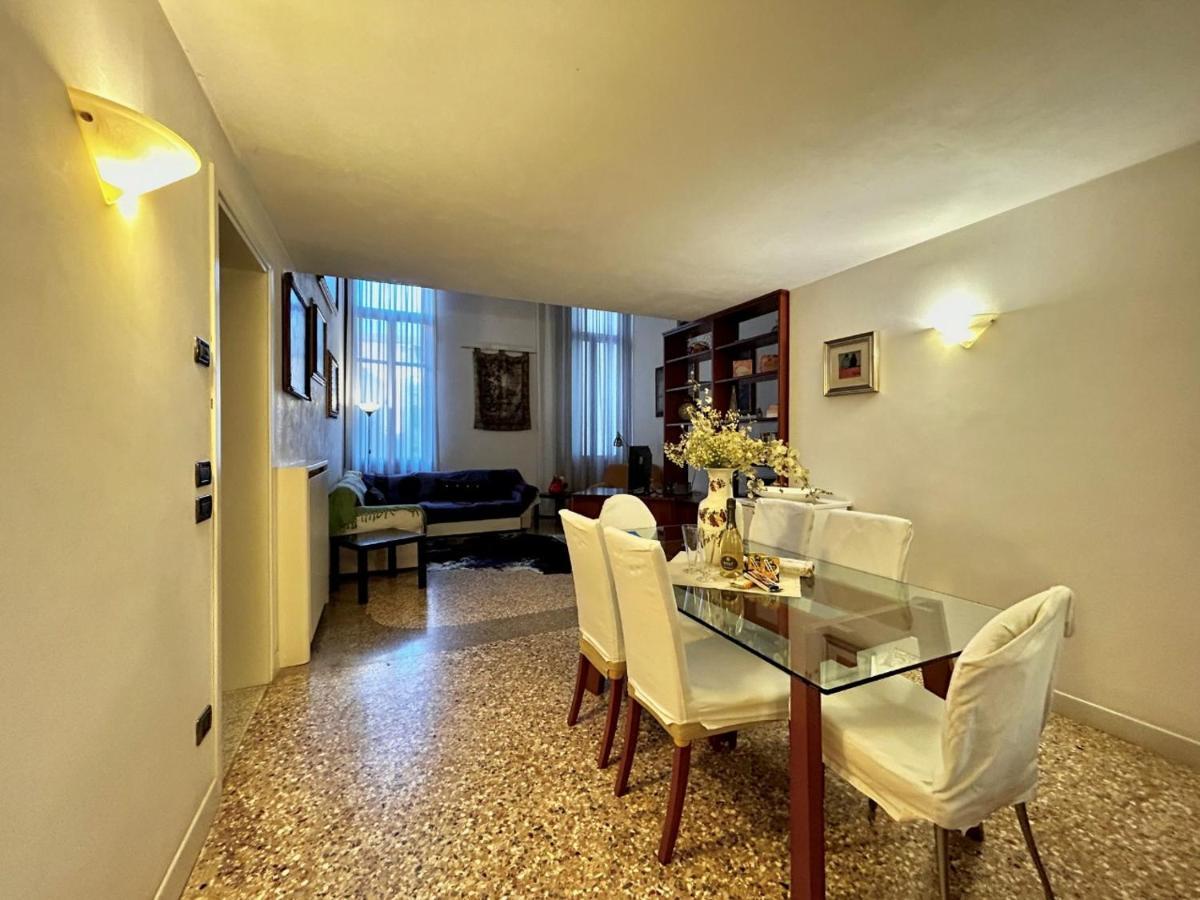 Grimaldi Apartments Cannaregio Venice Luaran gambar