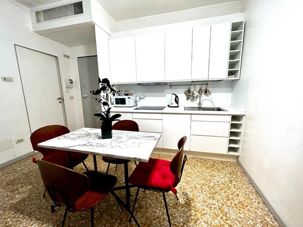 Grimaldi Apartments Cannaregio Venice Luaran gambar