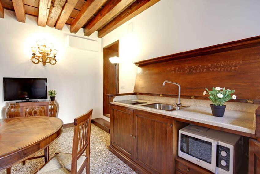 Grimaldi Apartments Cannaregio Venice Luaran gambar